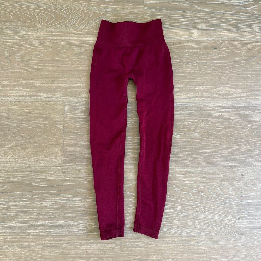 Bo + Tee Workout Leggings Size XS Red
